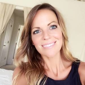 Meet your Posher, Rebecca